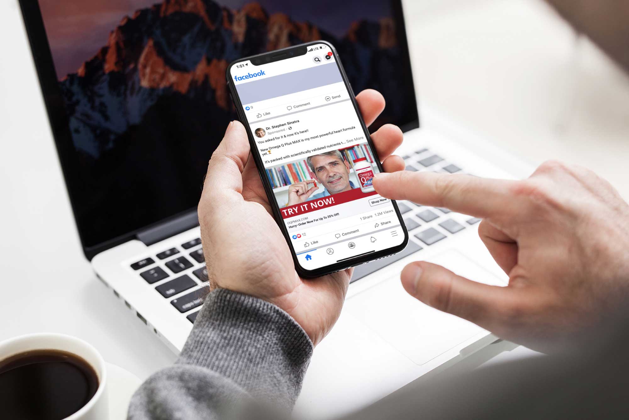 <span> Social Media Graphics</span><i></i>